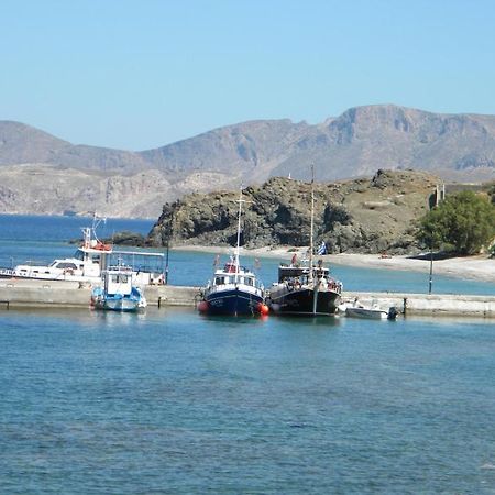 Themis Hotel Myrties Exterior foto