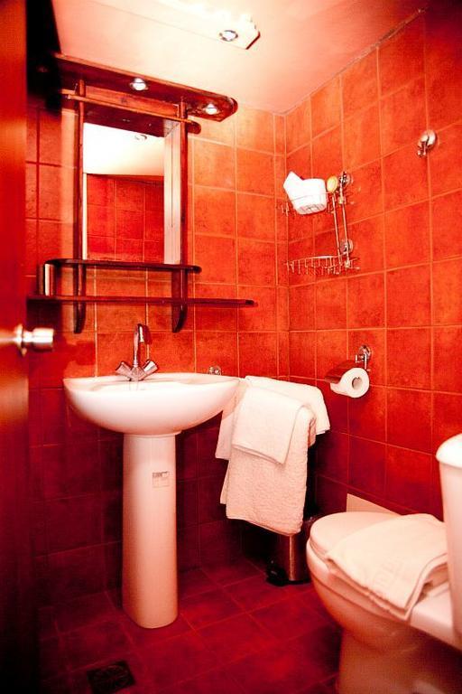 Themis Hotel Myrties Zimmer foto