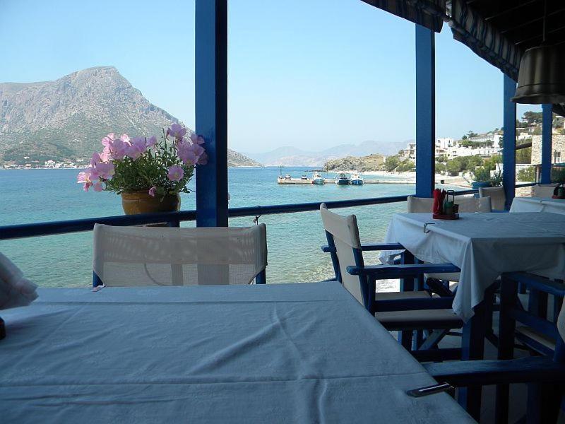 Themis Hotel Myrties Exterior foto